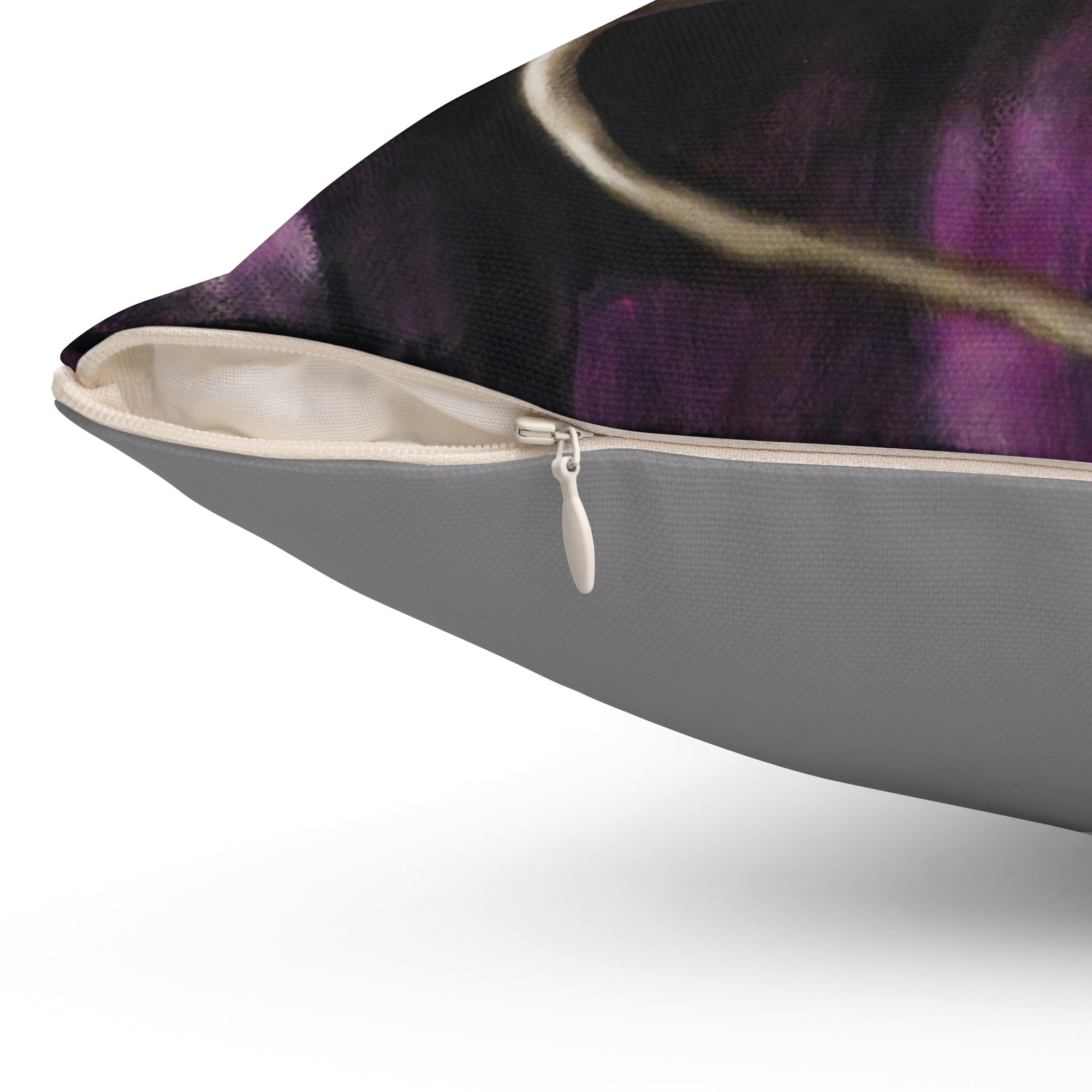 Manroot Magenta pillow